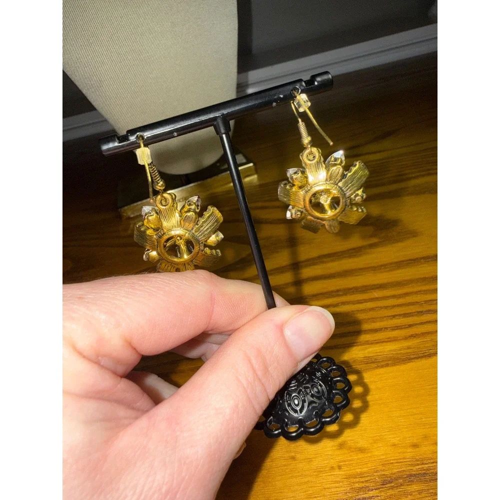 Vintage Style Red Crystal Gold Tone Starburst Drop Earrings Statement Jewelry
